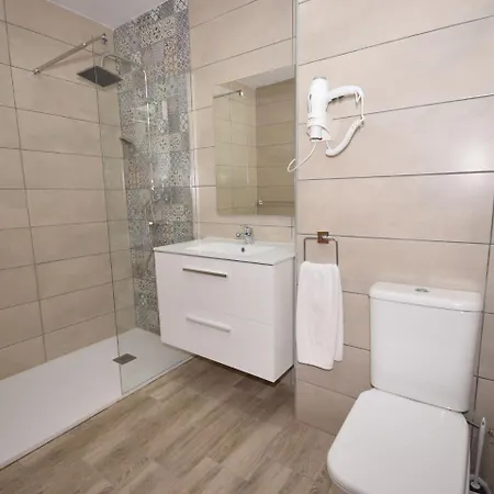Spacious And Modern In Solana Matorral With Terrace Apartment